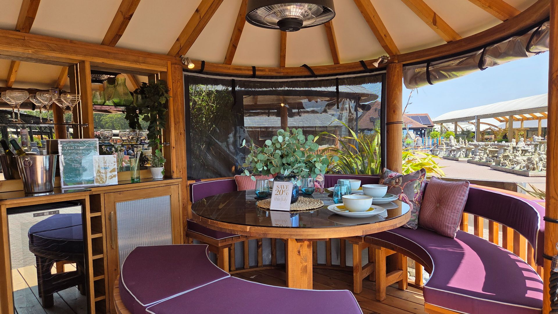 Oval Savannah Ex-Display available at Horsham (Sussex)