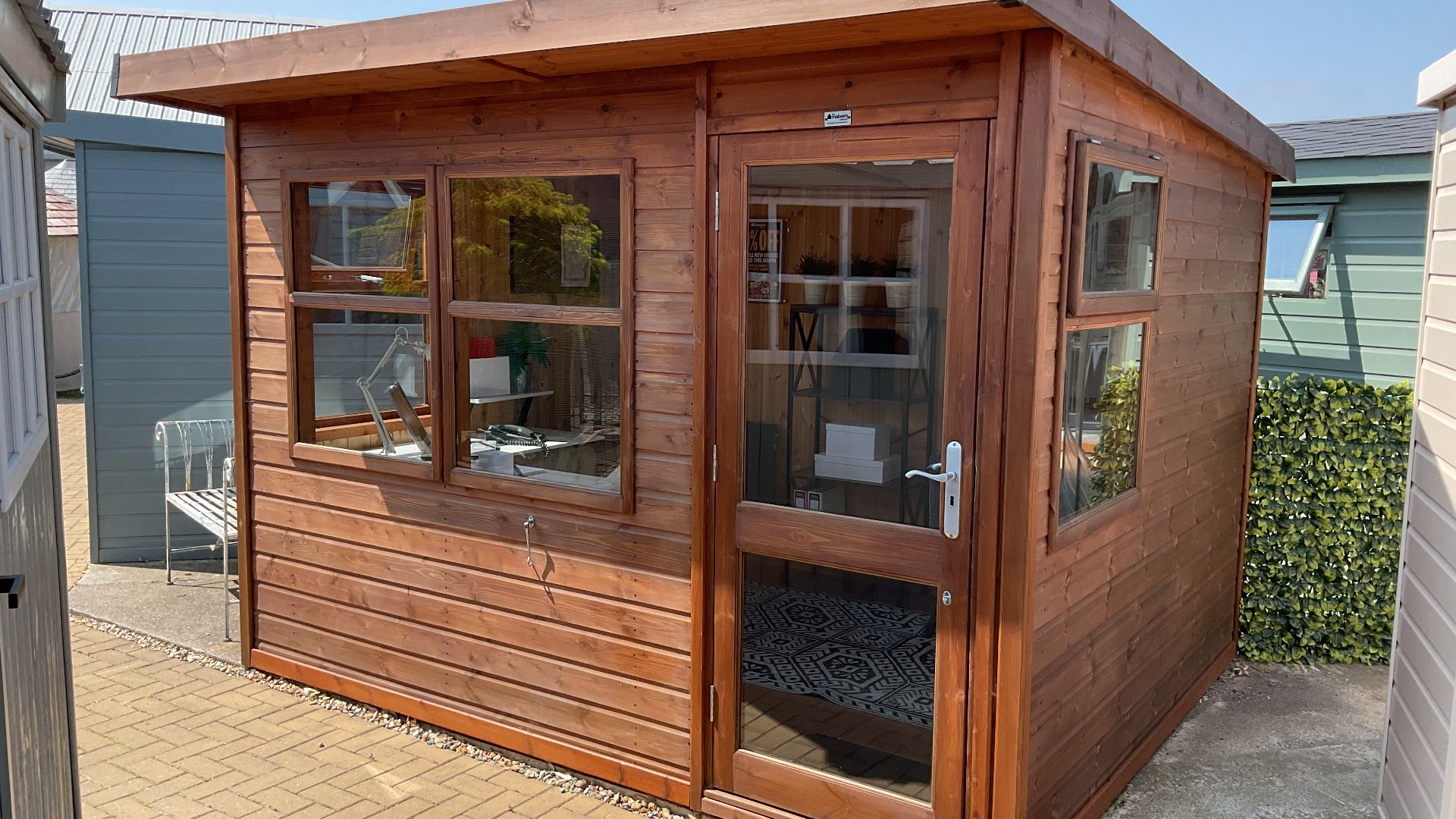Studio Pent Ex-Display available at Nottingham (Nottinghamshire)