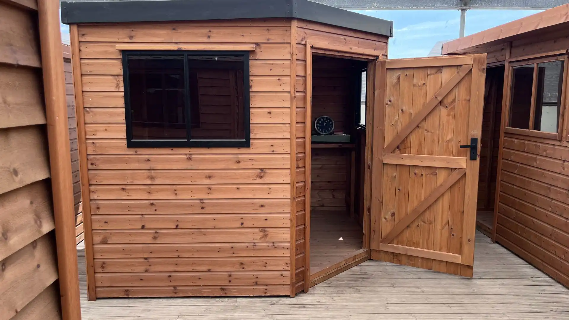 Heavy Duty Corner Ex-Display available at Newhaven (Sussex)