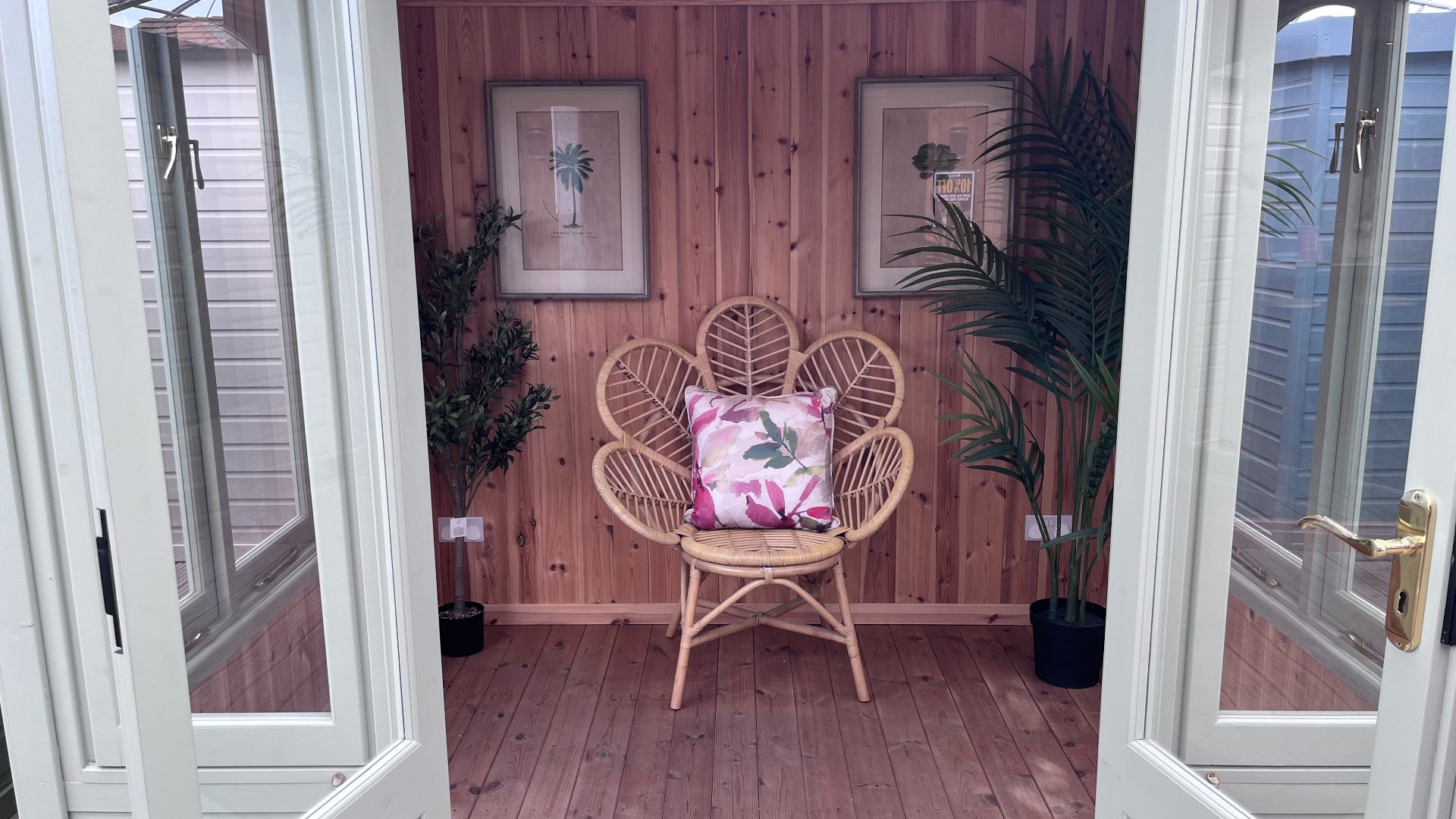 Astwood Ex-Display available at Newhaven (Sussex)