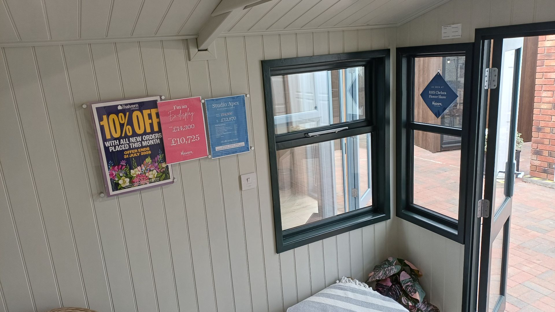 Studio Apex Ex-Display available at Hassocks (Sussex)