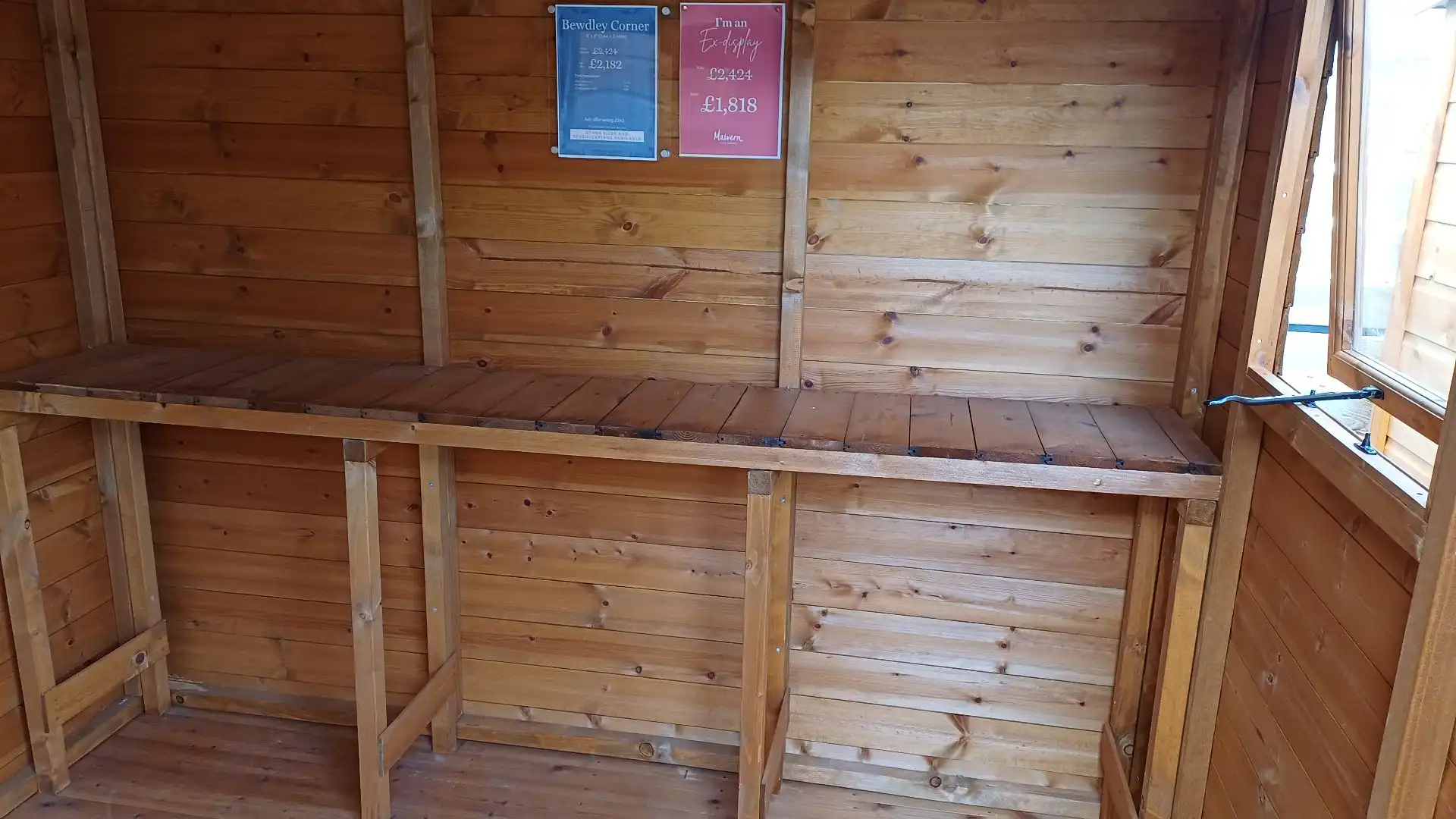 Bewdley Corner Ex-Display available at Hassocks (Sussex)