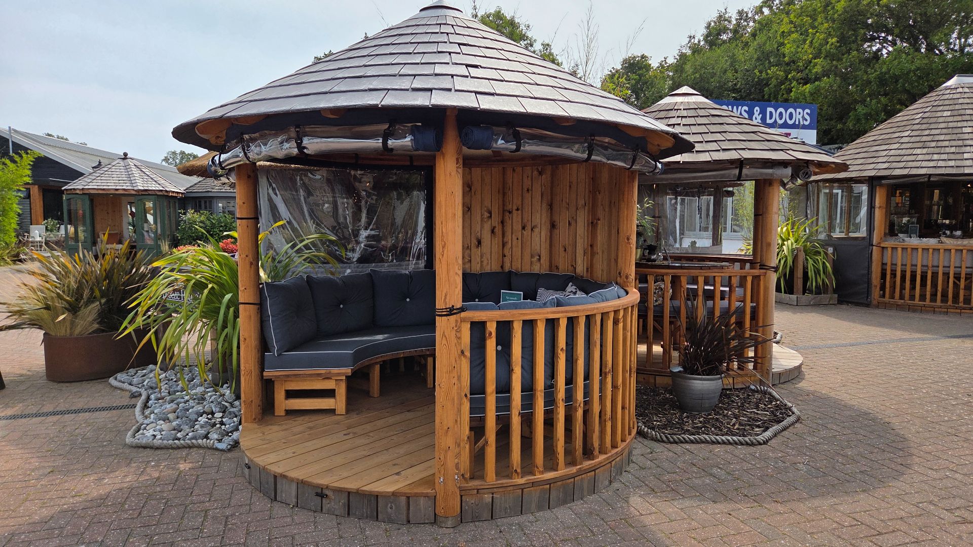 Savannah Ex-Display available at Horsham (Sussex)