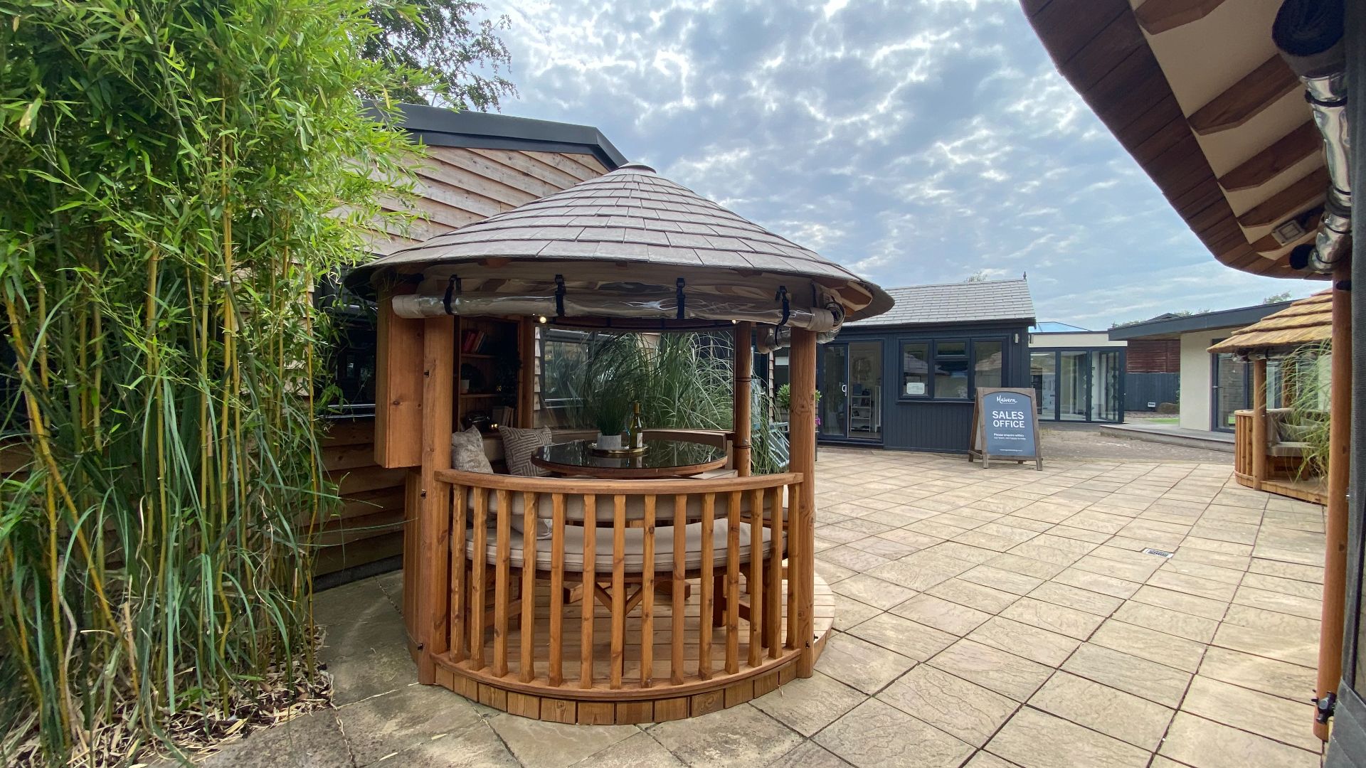 Savannah Ex-Display available at Chippenham (Wiltshire)