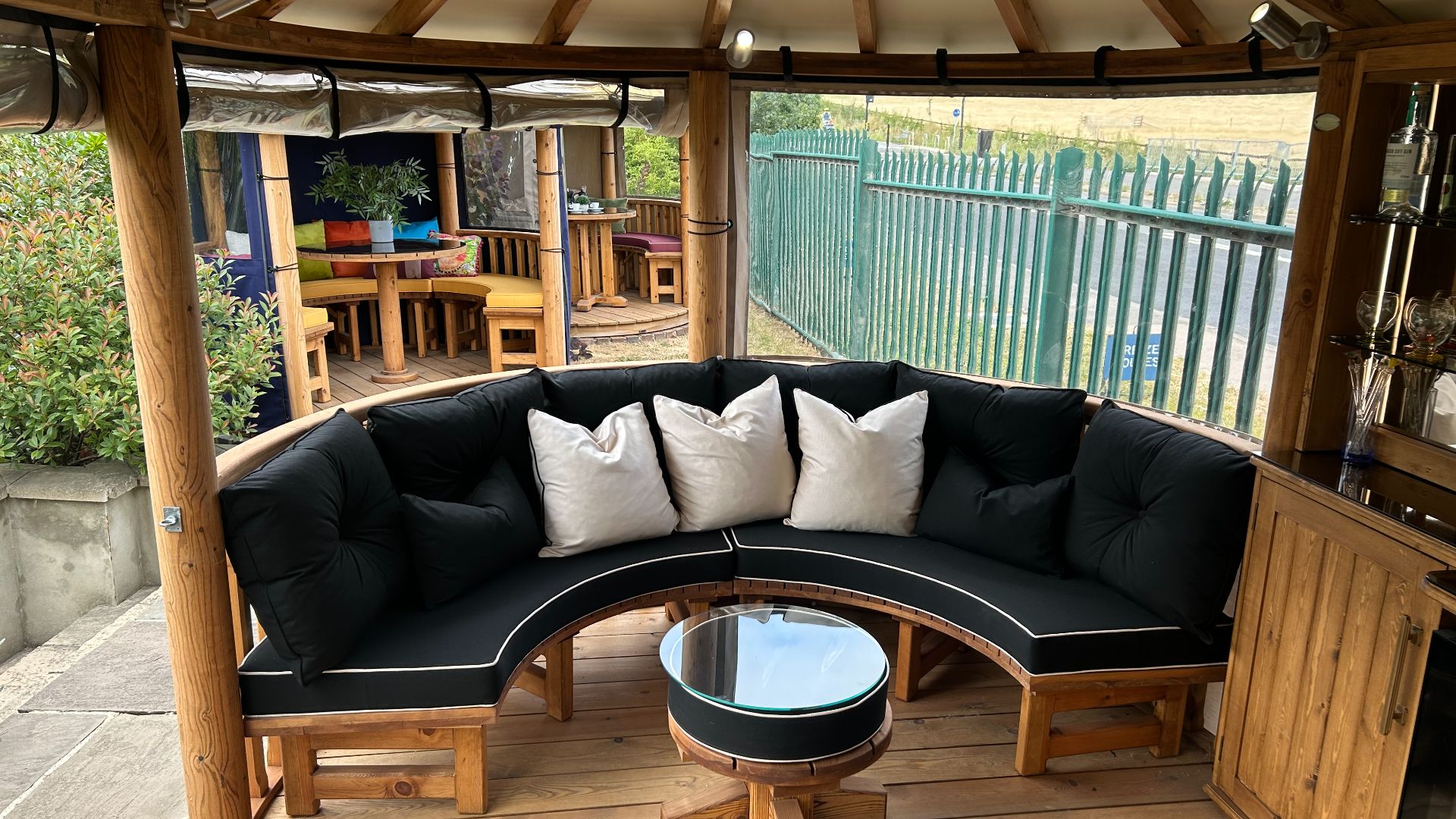 Oval Savannah Breeze House Ex-Display available at Cheltenham (Gloucestershire)