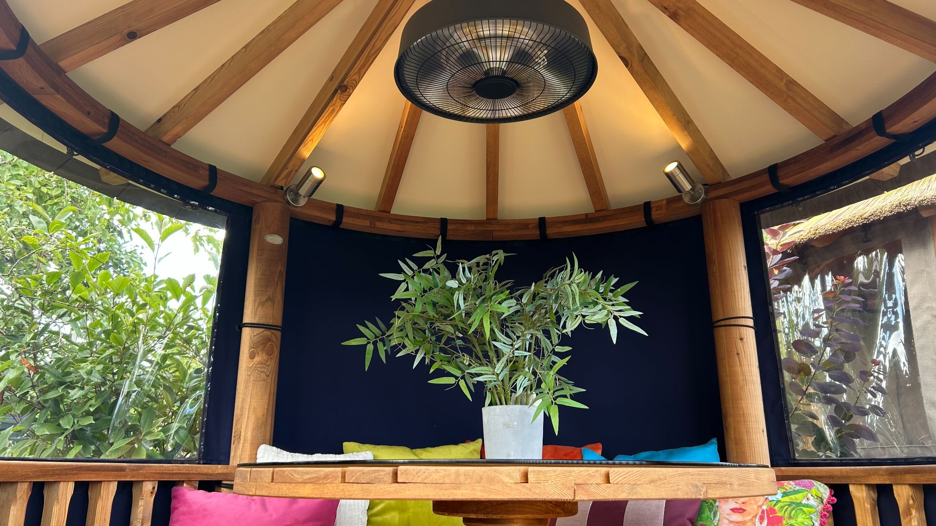 Mara Breeze House Ex-Display available at Cheltenham (Gloucestershire)