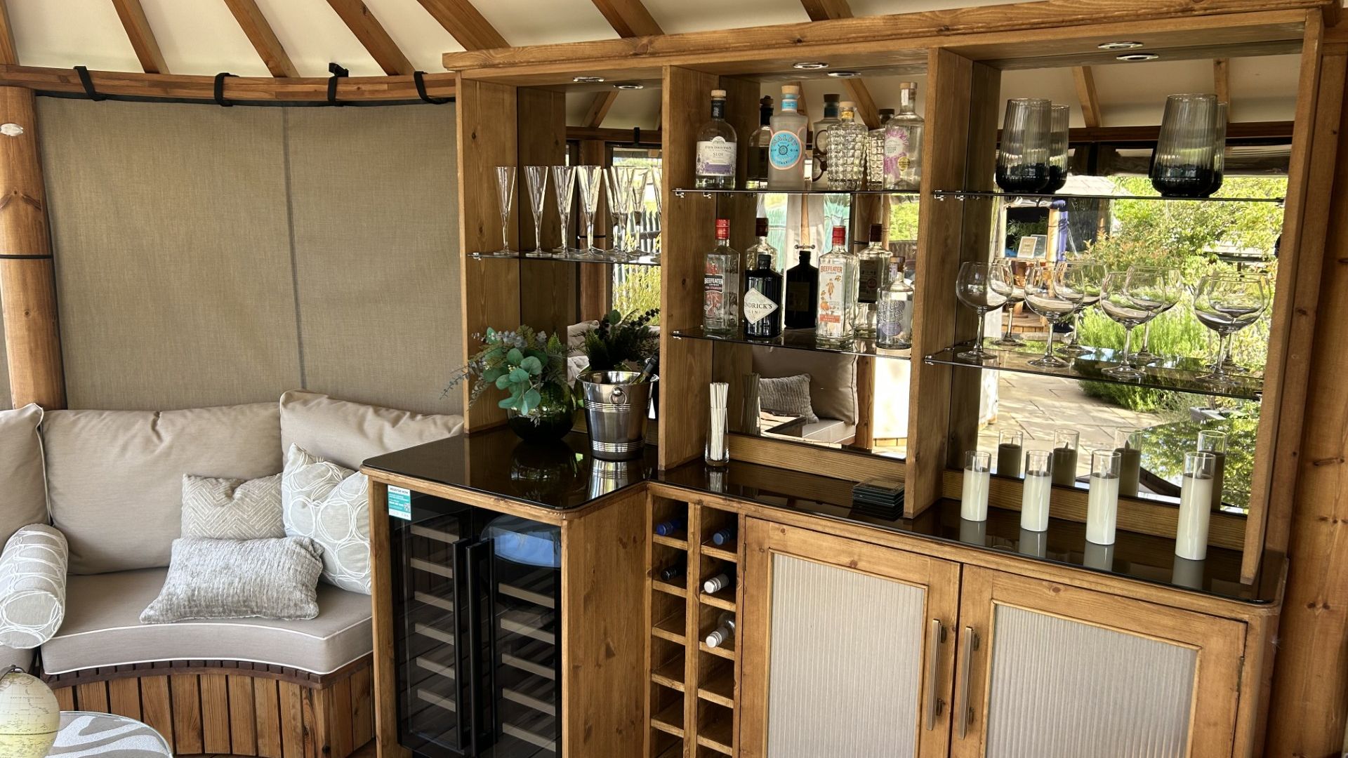 Oval Safari Breeze House Ex-Display available at Cheltenham (Gloucestershire)