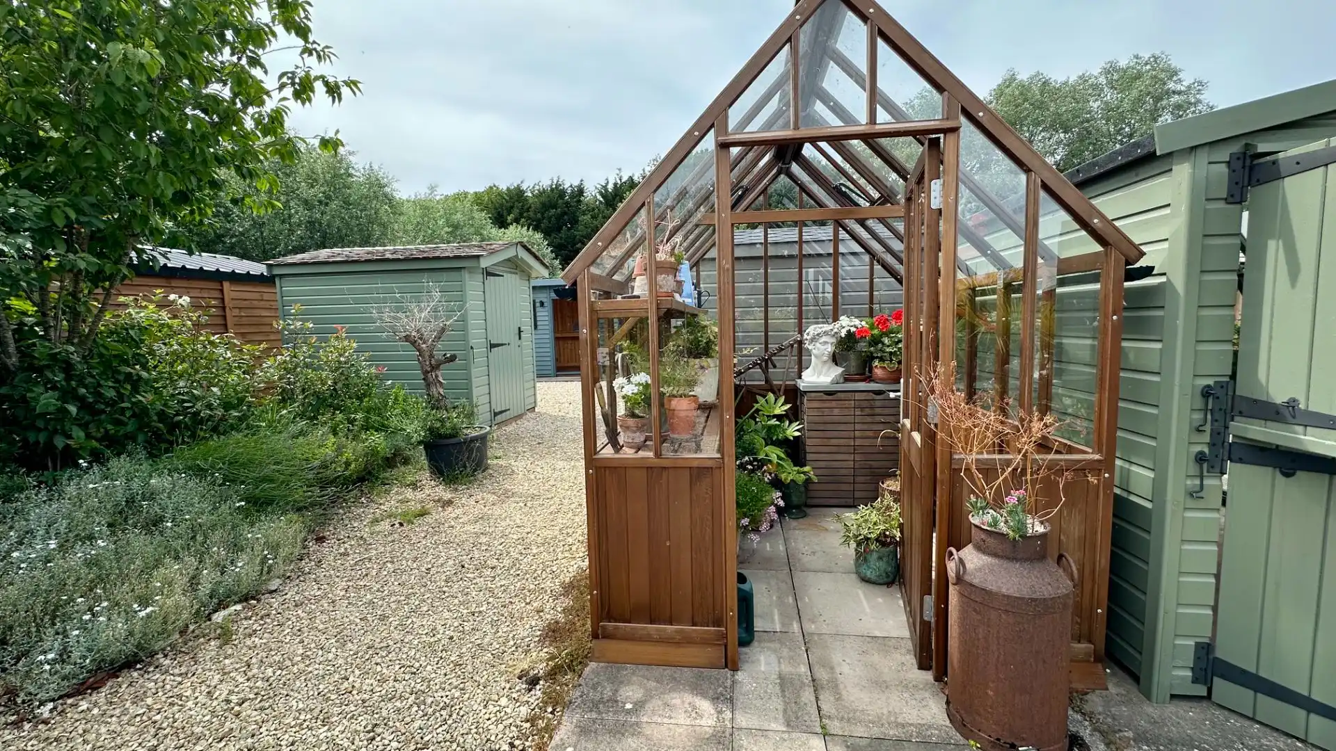 Cedar Victorian Greenhouse Ex-Display available at Abingdon (Oxfordshire)