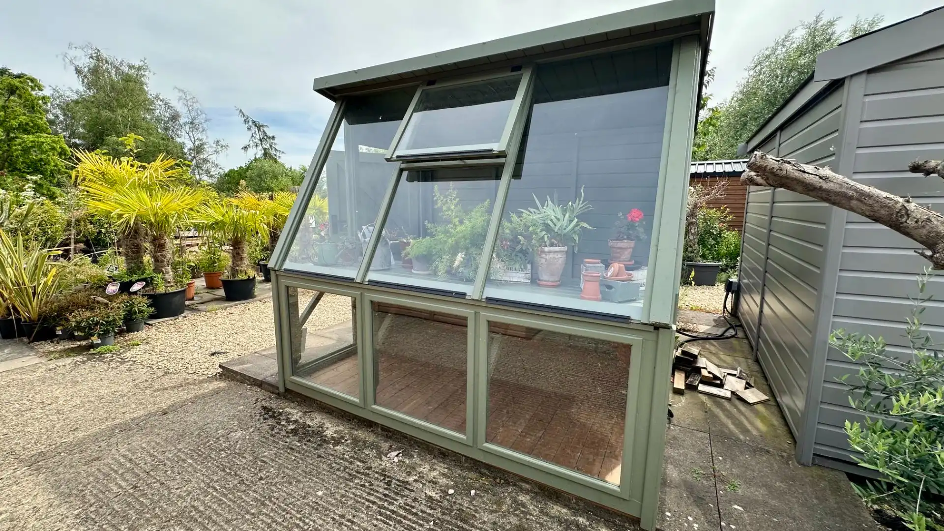Potting Shed Ex-Display available at Abingdon (Oxfordshire)