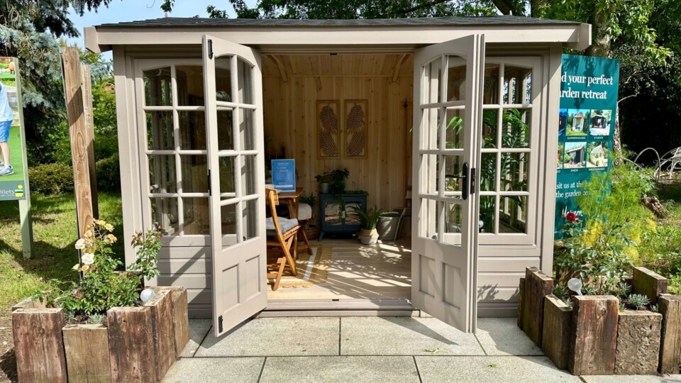 Astwood Ex-Display available at Abingdon (Oxfordshire)