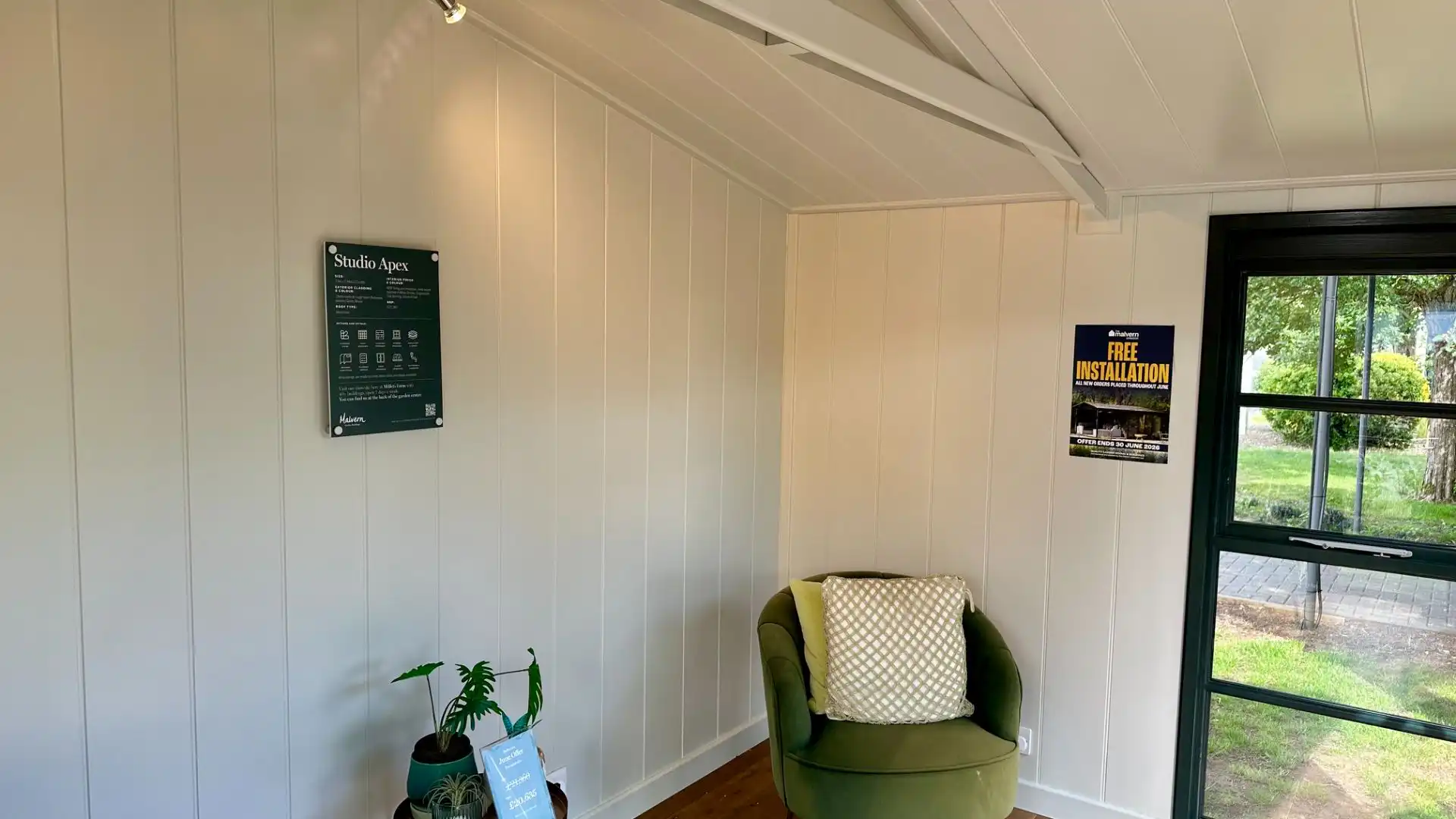 Studio Apex Ex-Display available at Abingdon (Oxfordshire)