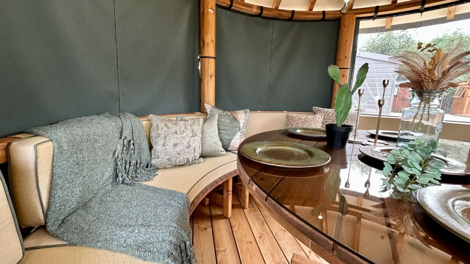 Safari Ex-Display available at Abingdon (Oxfordshire)
