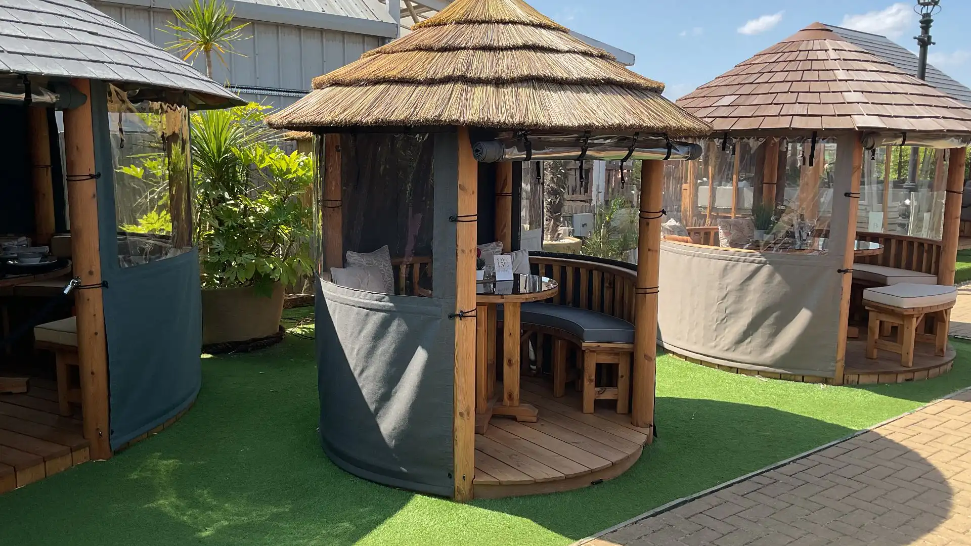Oasis Ex-Display available at Nottingham (Nottinghamshire)