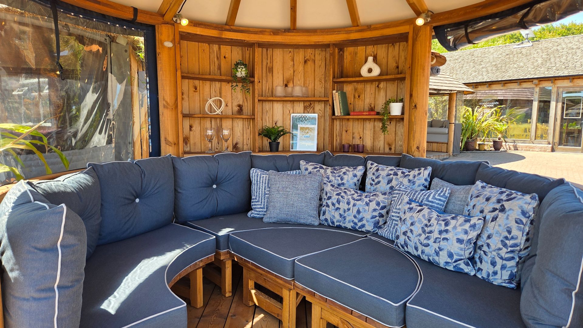 Savannah Ex-Display available at Horsham (Sussex)