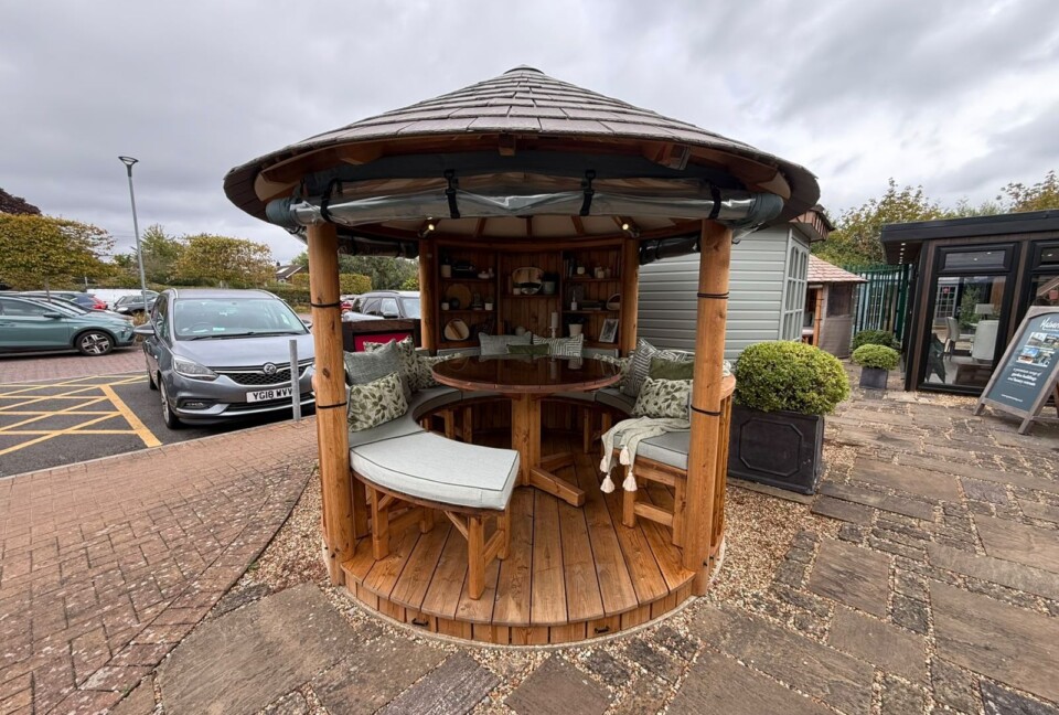 Savannah Ex-Display available at Shepperton (Greater London)