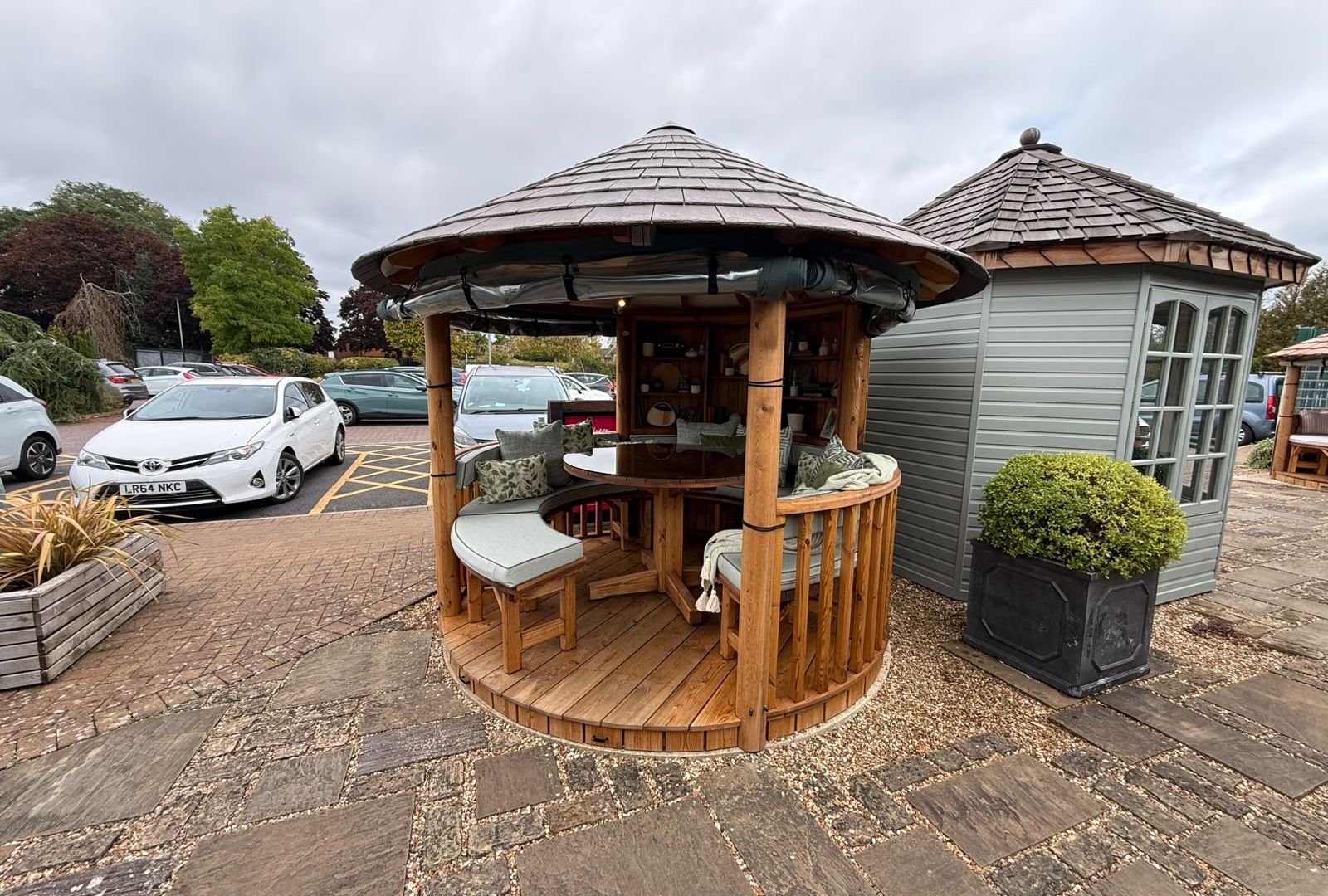 Savannah Ex-Display available at Shepperton (Greater London)